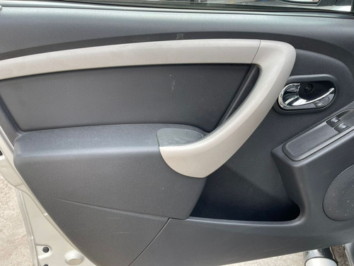 Imagen 5 de 14 de Renault Duster Zen Tm 2018