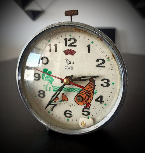 Antiguo Reloj De Cuerda Gallinita Original Metalico! Ofert (Usado)