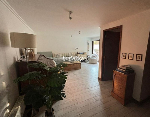 Casa En Venta De 4 Dorm. Lo Barnechea Townhouse Oportunidad
