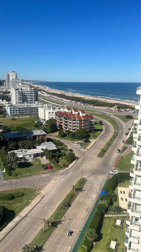 Imagen 20 de 24 de Espectacular Penthouse Piso 16 Y 17 En Edificio Soth Beach.