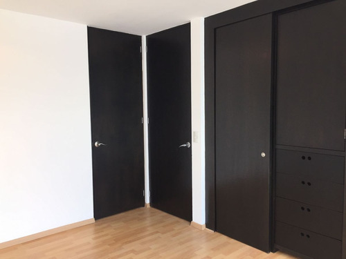 Imagen 15 de 22 de Venta Amplio Departamento En Ejercito Nacional