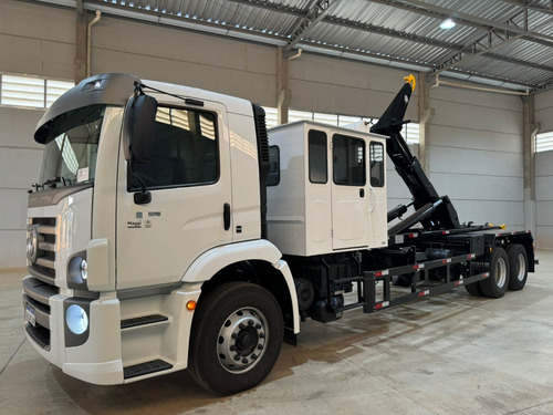 Caminhão Vw 26260 6x2 Rollon/off Grimaldi + Cabine 2026