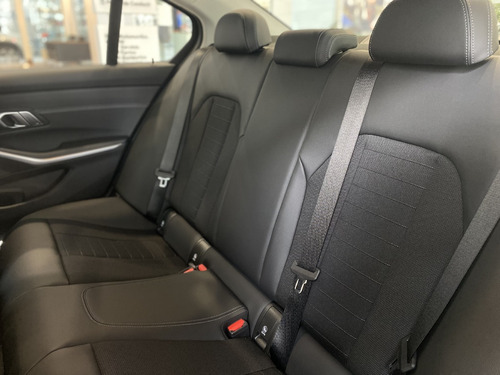 BMW Serie 3 2.0 320i Sedan Sportline