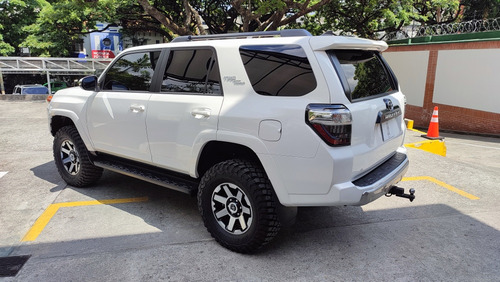 Imagen 4 de 7 de Toyota 4runner Trd Pro