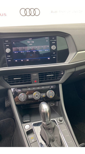 Imagen 12 de 12 de Volkswagen Jetta R Line 2019