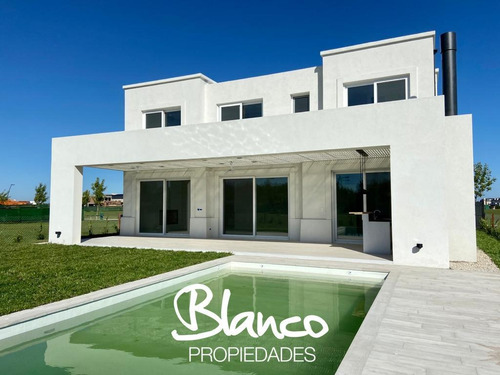 A Estrenar! Espectacular Casa, En Venta, En El Barrio Virazon - Nordelta