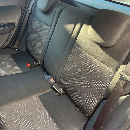 Fiat Mobi Easy 1.0