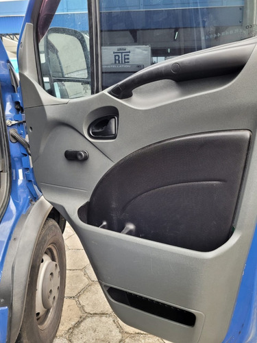 Imagem 4 de 8 de Iveco Daily 35s14 2019 Com Bau Financiamos