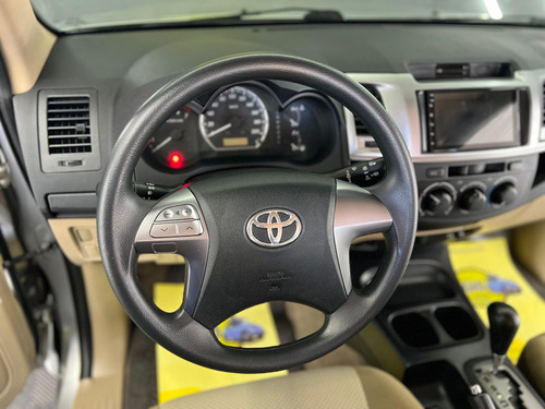 Toyota Hilux SW4 Hilux SW4 SR 4x2 2.7/ 2.7 Flex 16V Aut.