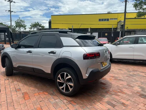 Citroën C4 Cactus 1.6 Shine Turbo Aut