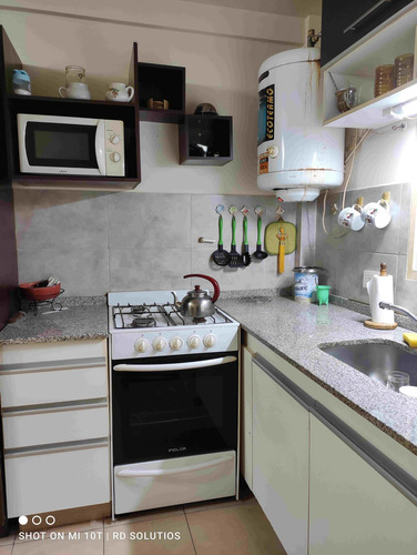 Imagen 7 de 20 de Departamento 2 Amb Venta Caseros Centro