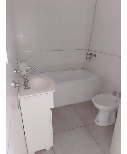 Venta Departamento 2 Ambientes A Estrenar En San Justo. Apto Crédito