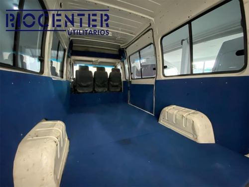 Imagem 9 de 12 de Peugeot Boxer - 2013/2014 2.3 Hdi 350 Furgão