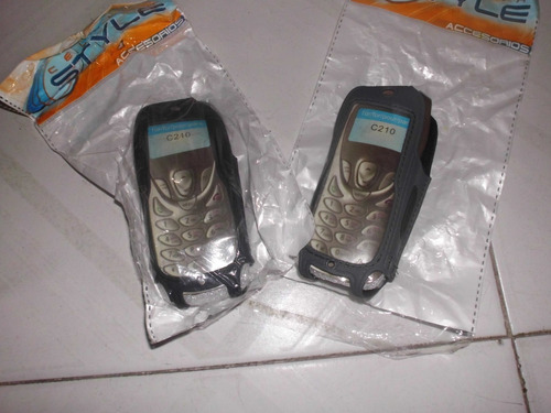 Forro De Celular Motorola C 210 Negro Y Gris  (2v)