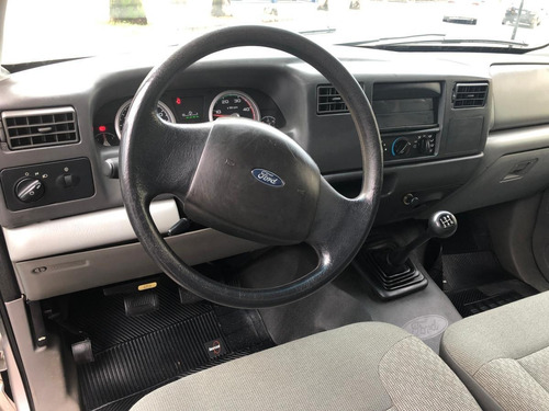 Ford F-350 P 3.9 Turbo