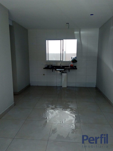 Imagem 3 de 9 de Sobrado - 2 Dormitórios - 2816