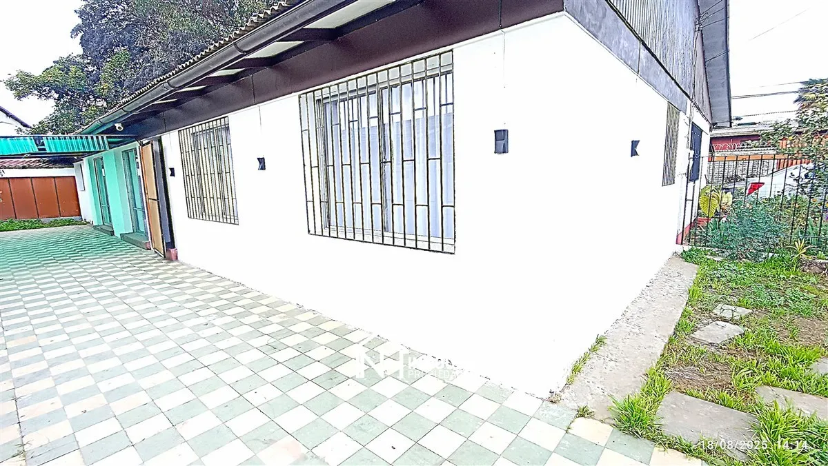 Imagen 3 de 24 de Casa En Venta De 4 Dorm. En Estación Central