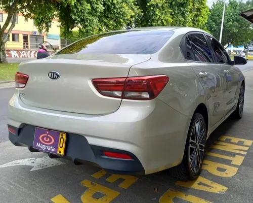 Kia Rio 1.4 Zenith