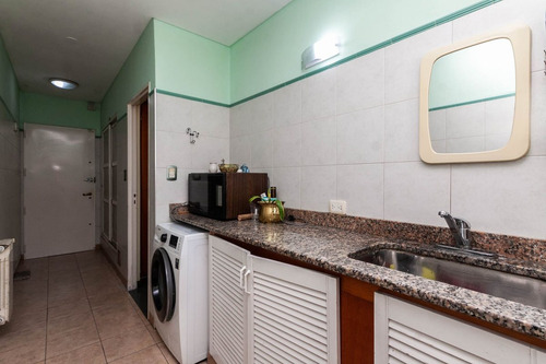 Hermoso Chalet De 5 Amb. En El Centro De Lanusita