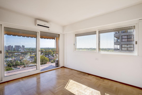 Venta Departamento 4 Amb Cochera Baulera Piso 11 Vista 360- Martinez