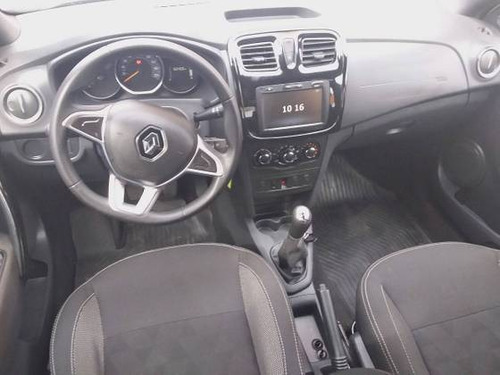 Imagem 3 de 9 de Renault Logan 1.0 12v Sce Flex Zen Manual
