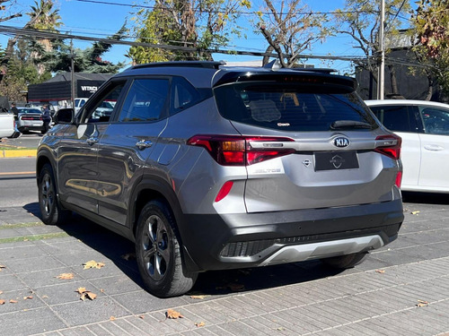 Kia Seltos EX 1.6L MT