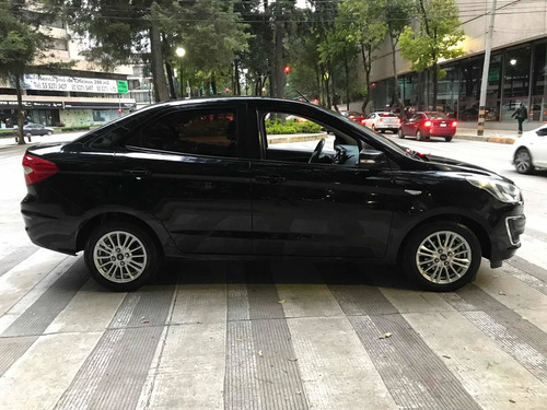 Imagen 4 de 15 de Ford Figo 2019 1.5 Titanium Sedan At