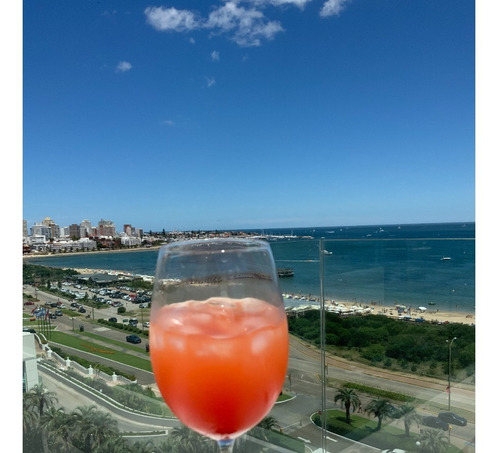 Imagen 21 de 23 de Departamento En Punta Del Este, Parada 4 Y Costanera Frente A Enjoy Conrad Disponibilidad En Descripción