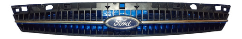 Parrilla  Delantera  De Ford Laser  2000- 2001 