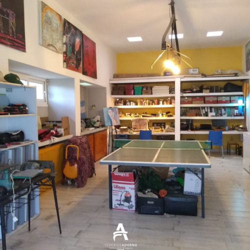 Imagen 5 de 10 de Casa De 1024m².barrio Los Caciques
