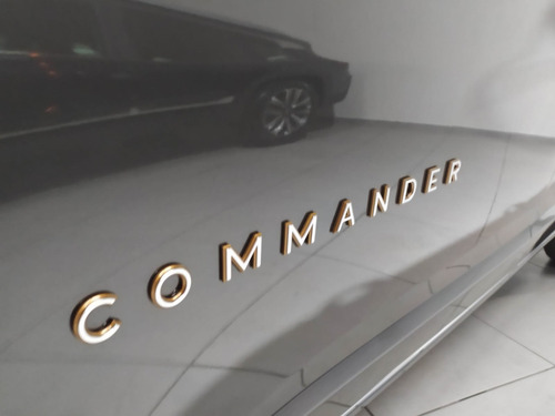 Jeep Commander 1.3 T270 TURBO FLEX OVERLAND AT6