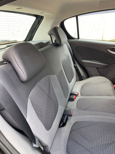 Fiat Palio 1.0 Attractive 1.0 Evo (Flex)