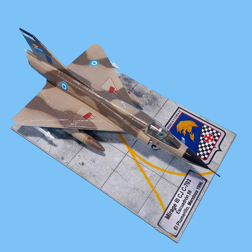 Maqueta Avión A Escala 1/48 Mirage 3c Argentino Escuadrón 55