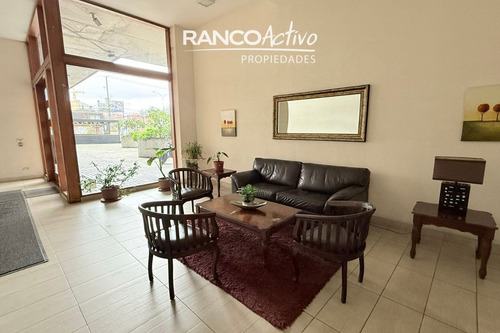 Departamento En Venta De 2 Dorm.2 Baños Centro De Concepción