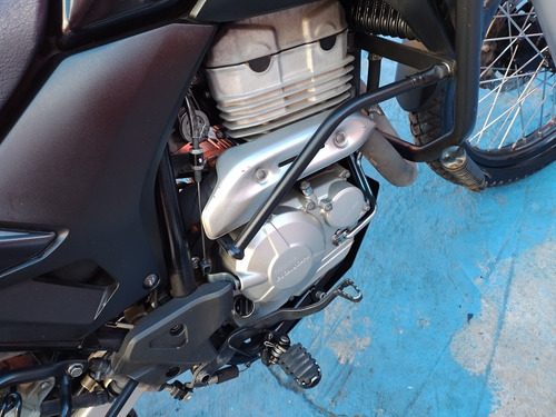 Imagem 7 de 12 de Honda Xre Abs