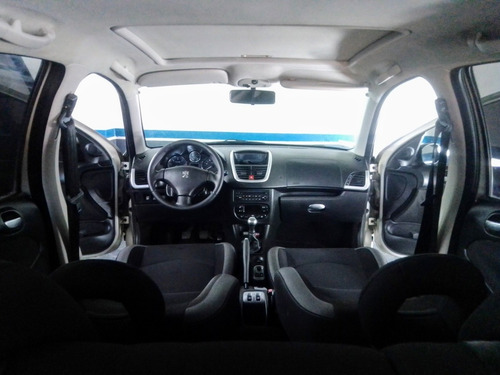 Peugeot 207 Compact Xt 1.9d 5p