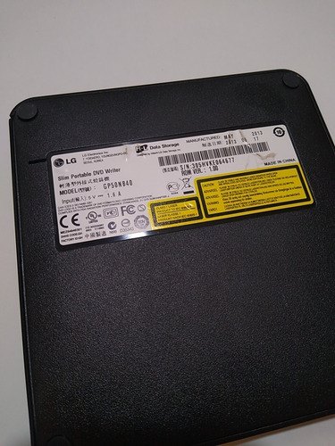 Imagem 4 de 4 de Gravador De Dvd Portátil Usb LG Modelo Gp50nb40