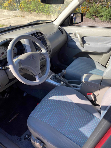 Imagen 7 de 10 de Chery Tiggo 2012 2.0 Confort 4x2 127cv