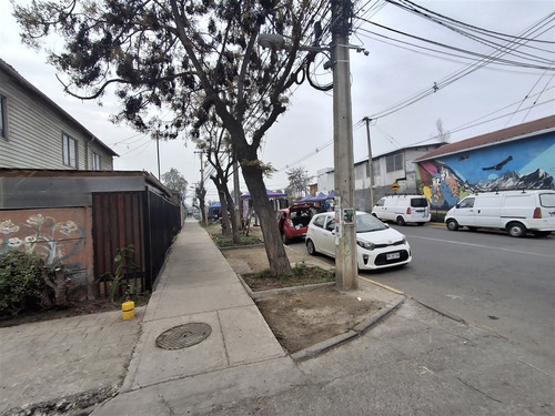 Casa En Venta De 3 Dorm. En Puente Alto