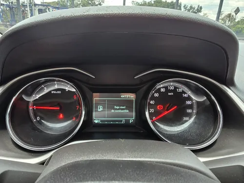 Chevrolet Onix 1.0T Ltz At