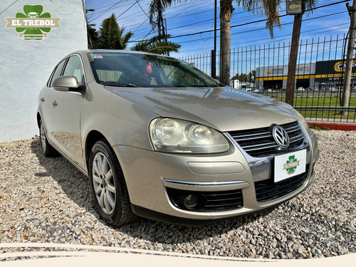 Volkswagen Vento 2.0 I Elegance