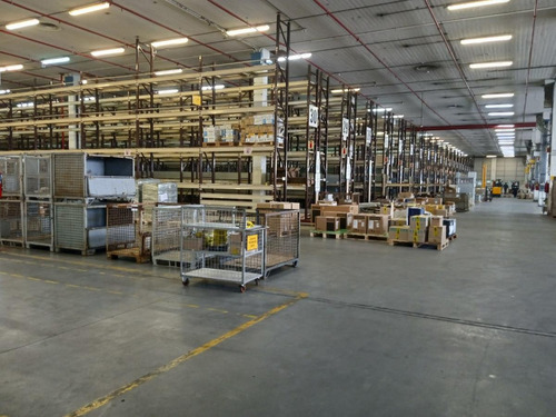Imagen 3 de 10 de Nave Industrial - Chilavert