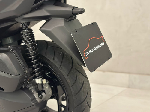 X Max 250 Abs