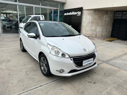 Peugeot 208 FELINE 1.6 N