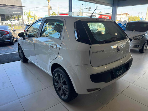Fiat Punto 1.4 ATTRACTIVE 8V FLEX 4P MANUAL