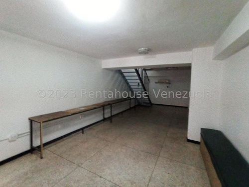 Local Comercial A Pie De Calle Pquia. Sta.rosalía En Venta I