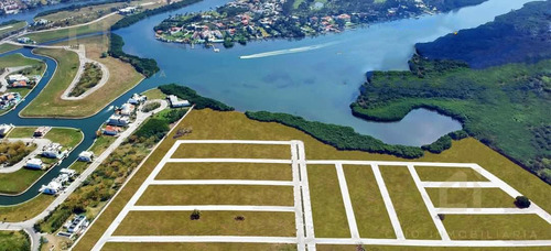 Terreno En Venta En Veracruz De 300m2 Cada Uno, Zona Residencial Con Amenidades Y Seguridad