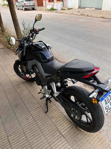 Imagen 3 de 17 de Honda Cb190r 2018