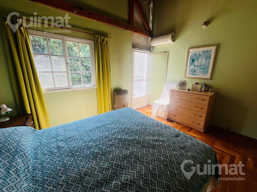 Casa En Villa Urquiza Con Jardin