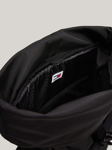 Mochila Essential Enrollable Con Parche Tommy Jeans Hombre